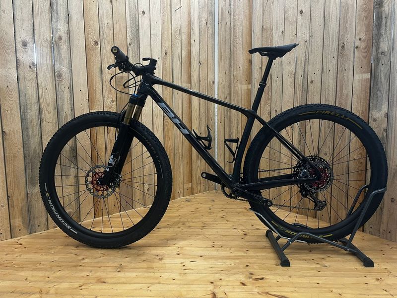 Used BH Ultimate Shimano XTR 2025 Mountainbike, Black — image 3 of 3