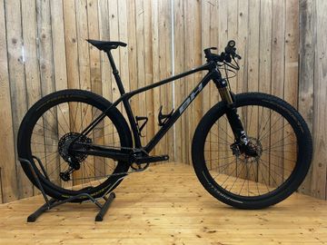 Used BH Ultimate Shimano XTR 2025 Mountainbike, Black — image 1 of 3