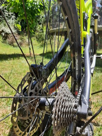 Used Lapierre Zesty Shimano Deore XT 2017 Mountainbike, Orange — image 3 of 12