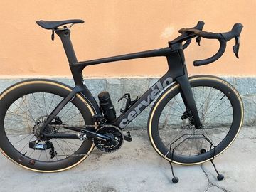 Gebrauchtes Cervélo S5 Force AXS 2026 2026 Road & Gravel, Schwarz — Bild 1 von 9