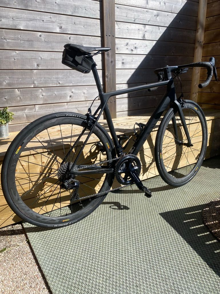 Used Canyon Ultimate CF SLX 9.0 Di2 2019 2019 Road & Gravel, Black — image 2 of 4