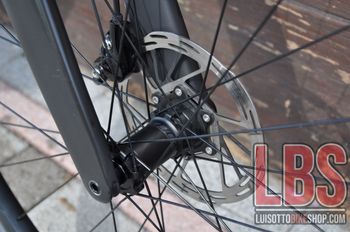 Used Scott Addict RC SRAM Rival eTap AXS 2024 Road & Gravel, Black — image 11 of 38