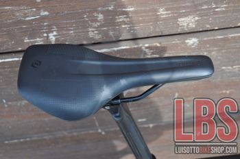 Used Scott Addict RC SRAM Rival eTap AXS 2024 Road & Gravel, Black — image 21 of 38