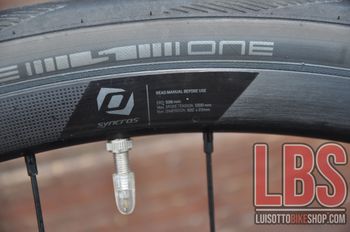 Used Scott Addict RC SRAM Rival eTap AXS 2024 Road & Gravel, Black — image 17 of 38