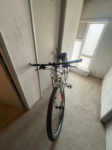 Brugt Specialized Hardrock Disc SE 26 2015 2015 Mountainbike — billede 3 af 5