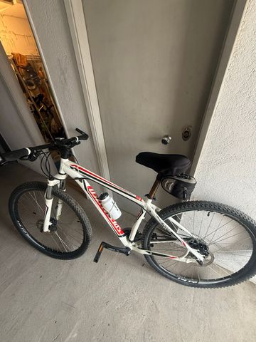 Brugt Specialized Hardrock Disc SE 26 2015 2015 Mountainbike — billede 2 af 5