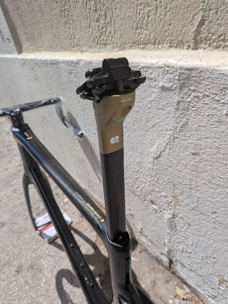 Used Chapter2 KOKO BLACK + UD W/GOLD (KOURA) Frameset 2026 Frameset 2026 Road & Gravel, Black — image 10 of 17