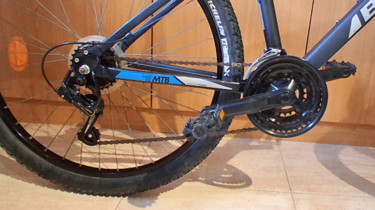 Used A2 A2 Custom Shimano Tourney 2019 Mountainbike, Hellgrau — image 4 of 10