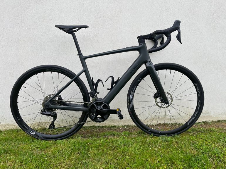 Used Van rysel E-EDR CF Mahle X20 Shimano 105 Di2 2024 Road & Gravel — image 1 of 3