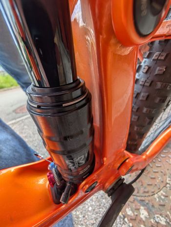 Used Scott Genius 960 2021 2021 Mountainbike, Orange, 29 — image 3 of 5