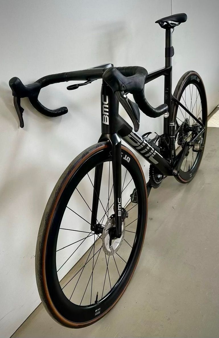 Used BMC Teammachine SLR 01 THREE P2P 2022 2022 Road & Gravel, Schwarz — image 3 of 6