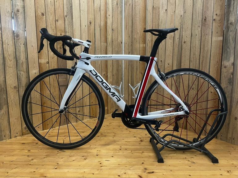 Used Pinarello Dogma F8 2017 2017 Road & Gravel, Weiß — image 3 of 3