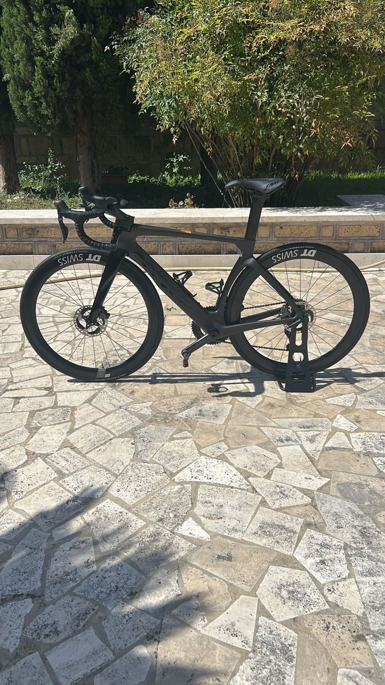 Used Cervélo S5 Shimano Dura Ace Di2 2023 Road & Gravel — image 4 of 33
