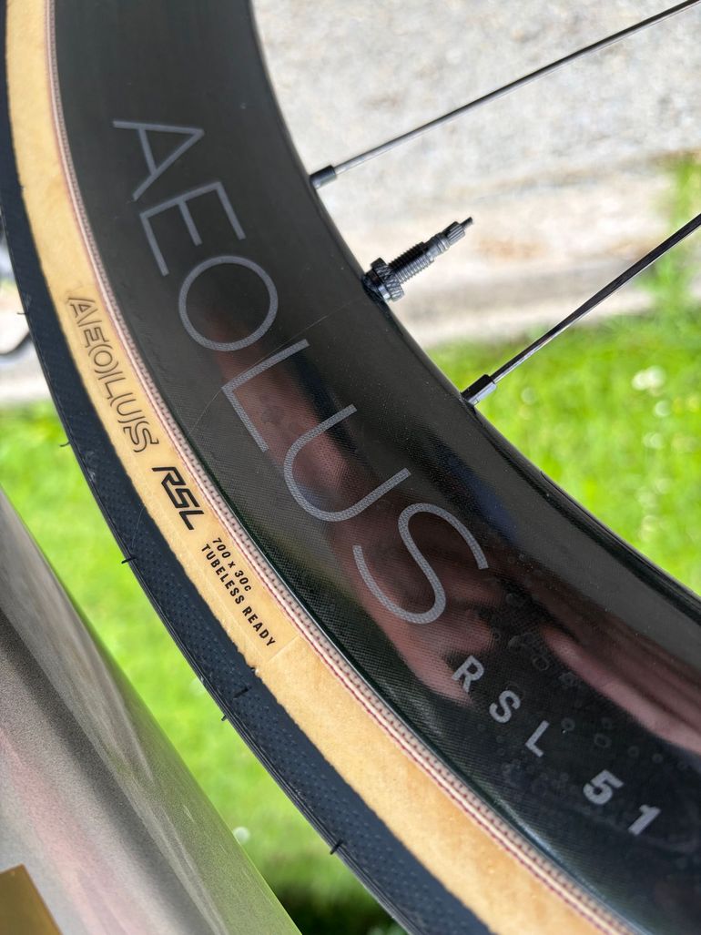 Used Trek Madone SLR 7 AXS Gen 8 2026 2026 Road & Gravel, Light Gray — image 14 of 15
