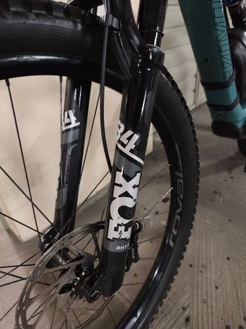 Used Specialized Turbo Levo SL Comp 2021 2021 Mountainbike — image 6 of 17