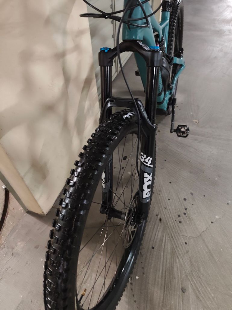 Used Specialized Turbo Levo SL Comp 2021 2021 Mountainbike — image 8 of 17