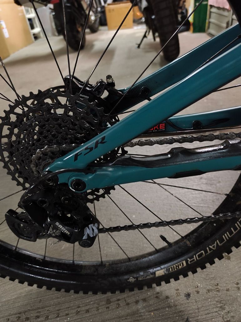 Used Specialized Turbo Levo SL Comp 2021 2021 Mountainbike — image 13 of 17