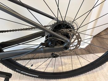 Used Specialized Diverge Base E5 2021 2021 Road & Gravel, Light Gray — image 4 of 9