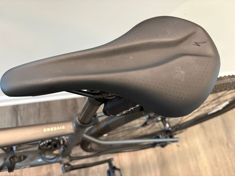 Used Specialized Diverge Base E5 2021 2021 Road & Gravel, Light Gray — image 6 of 9