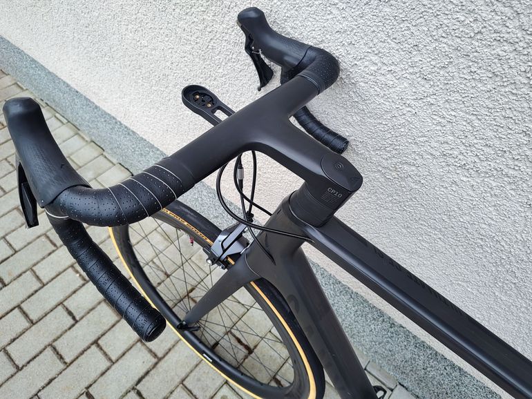 Used Canyon Ultimate CF SL 8 2021 2021 Road & Gravel, Black — image 7 of 7