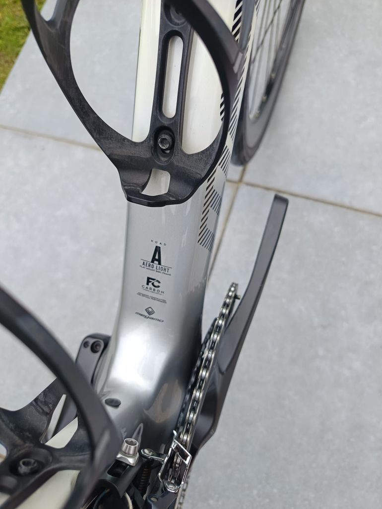 Used Megamo PULSE ELITE 10 2023 2023 Road & Gravel, Weiß — image 6 of 7