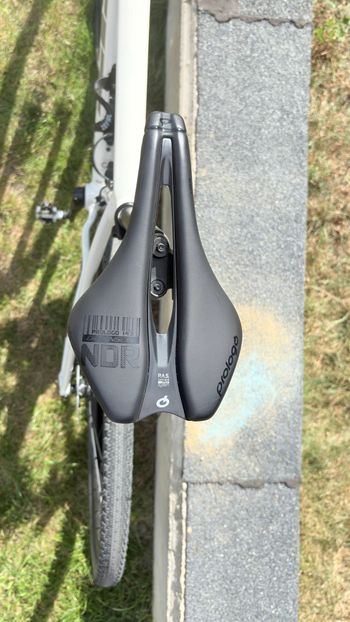 Used Felt BREED 30 2024 2024 Road & Gravel, White — image 11 of 18