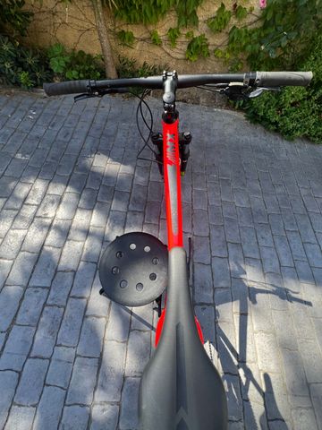 Used Orbea MX 50 27.5 2021 2021 Mountainbike, Red, 27.5 — image 8 of 8