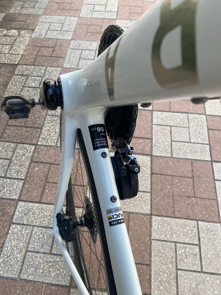 Used Fara F/Road Element 2026 2026 Road & Gravel — image 11 of 12