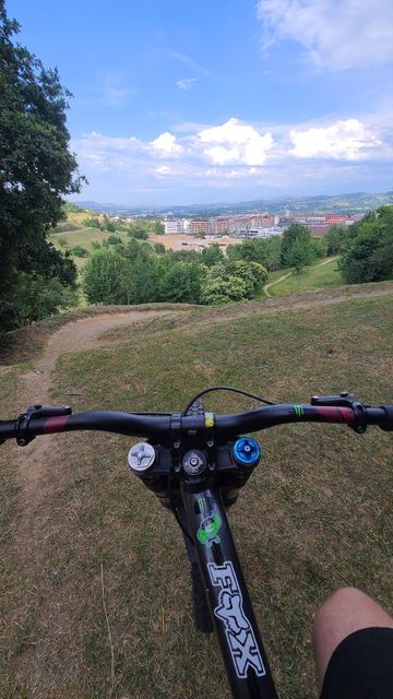GT Fury Custom Single Speed / Fixed Gear 2017 Mountainbike usato, Grigio chiaro — immagine 4 di 9