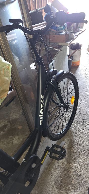 Used NILOX Custom Youth, Black — image 1 of 4