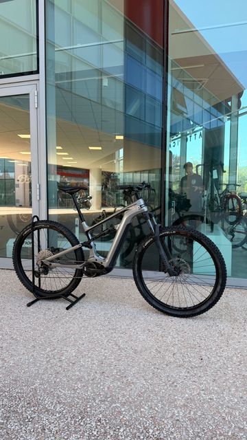 Cannondale Habit Shimano Deore 2022 MTB usato