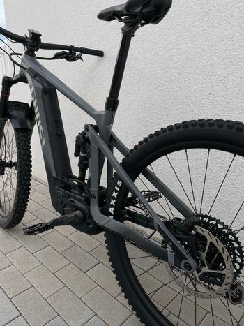 Used Ghost E-Riot AM CF Full Party 2023 2023 Mountainbike, Hellgrau, 27.5, 29 — image 6 of 9