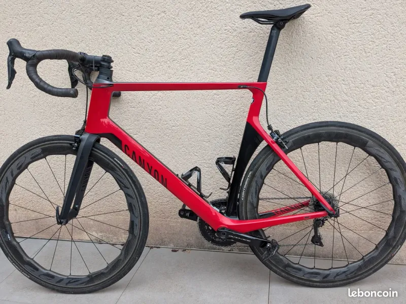 Używany Canyon Aeroad CF SLX 9.0 LTD 2018 2018 Road & Gravel — zdjęcie 2 z 15