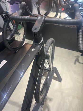 Used Scott Addict Gravel 30 2026 2026 Road & Gravel, Black — image 4 of 11