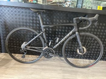 Used Specialized Tarmac SL7 Comp - Shimano 105 Di2 2024 2024 Road & Gravel