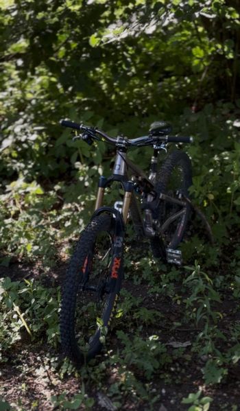 Used Commencal META SX SIGNATURE 2022 2022 Mountainbike, Light Gray — image 7 of 8