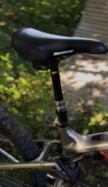 Used Commencal META SX SIGNATURE 2022 2022 Mountainbike, Light Gray — image 4 of 8