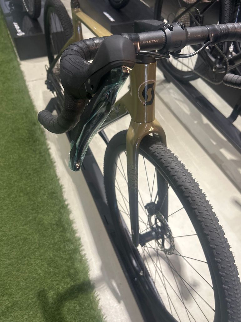 Used Scott Addict Gravel 40 2026 2026 Road & Gravel, Green — image 7 of 10