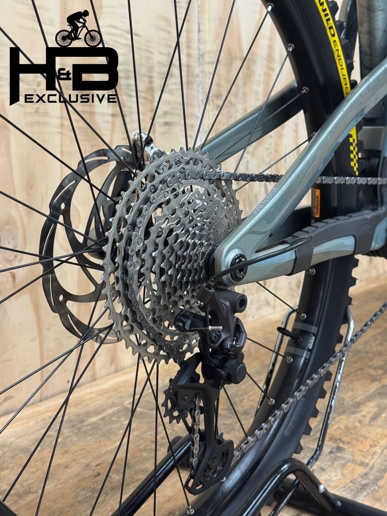 Used Ghost Path Riot Advanced Carbon Shimano XT 2024 Mountainbike, Green — image 12 of 12