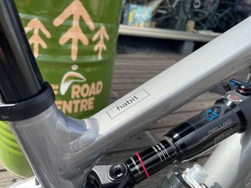 Używany Cannondale Habit 3 2026 2026 Mountainbike — zdjęcie 3 z 6