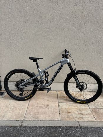 Used Trek Slash 9.9 XX AXS T-Type Gen 6 2024 2024 MTB