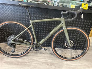 Used Specialized Diverge Comp 2025 2025 Road & Gravel