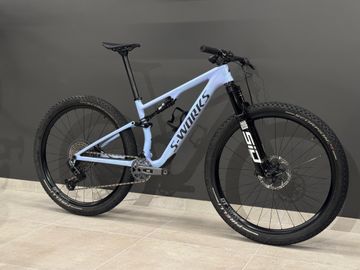 Specialized S-Works Epic 8 2025 Mountainbike usato, Viola — immagine 4 di 6