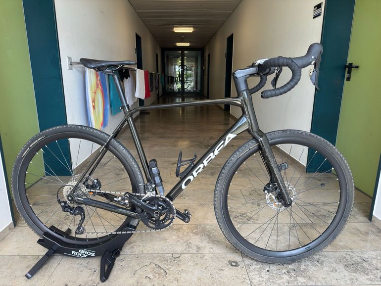 Used Orbea TERRA H40 2025 2025 Road & Gravel, Black — image 1 of 10