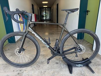 Used Orbea TERRA H40 2025 2025 Road & Gravel, Black — image 2 of 10