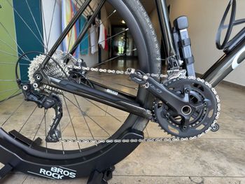 Used Orbea TERRA H40 2025 2025 Road & Gravel, Black — image 3 of 10