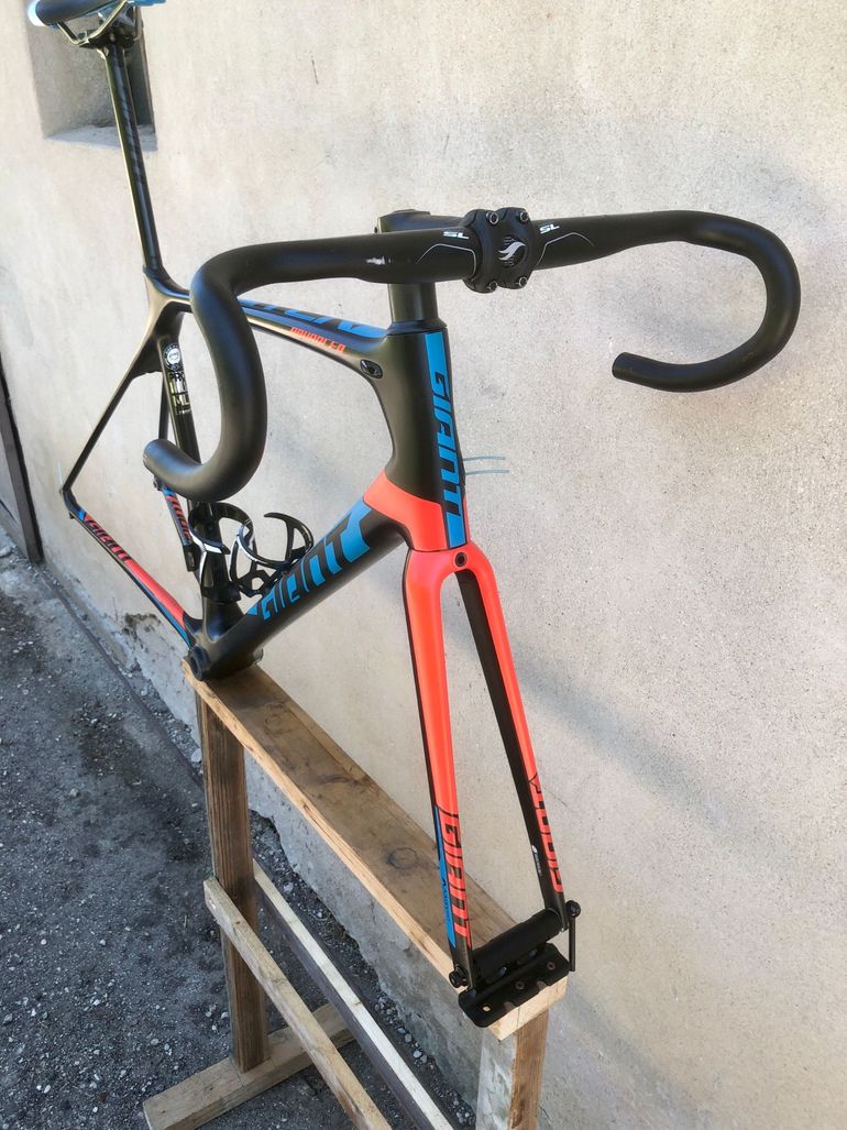 Used Giant TCR Advanced Pro 1 2018 Frameset 2018 Road & Gravel, Schwarz — image 8 of 12