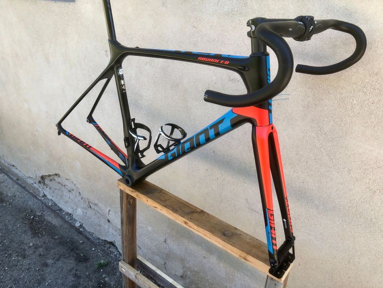 Used Giant TCR Advanced Pro 1 2018 Frameset 2018 Road & Gravel, Schwarz — image 11 of 12
