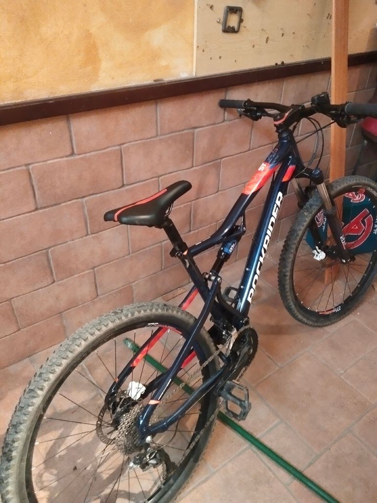 Used ROCKRIDER 27.5 Inch MOUNTAIN BIKE FULL SUSPENSION ST 540 2023 2023 Mountainbike, Black, 27.5 — image 1 of 5