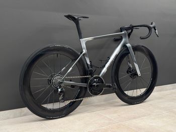 Used Evolve Cima 2026 Road & Gravel, Light Gray — image 3 of 6